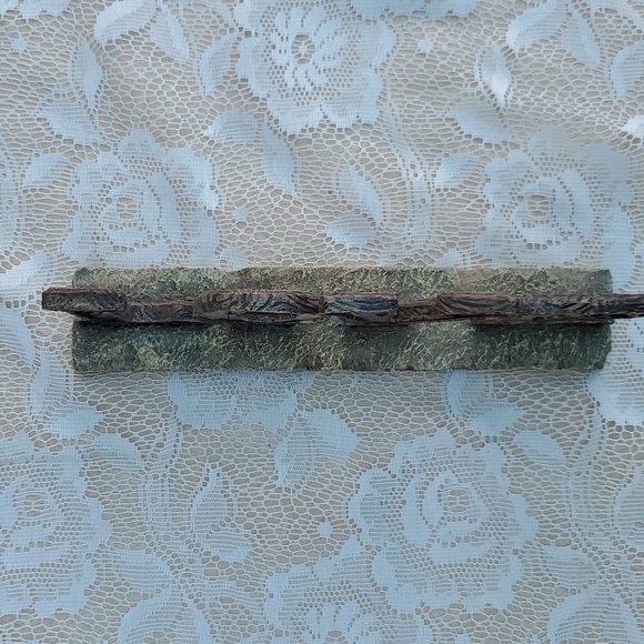 LOVE Plaque looks/feels like stone Dicksons brand - Picture 7 of 10